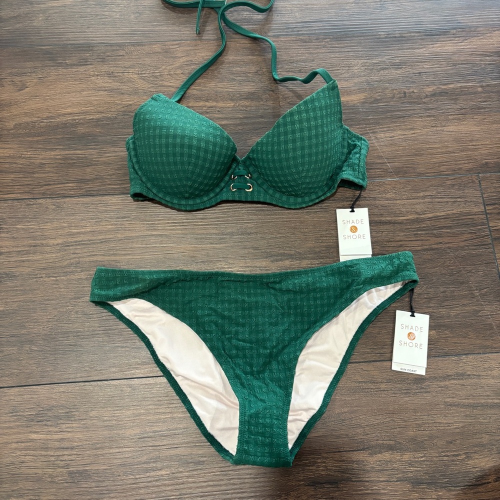NWT. Shade & Shore Emerald Green gingham plaid Bikini Set Size 32C Medium